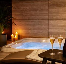 Luxury 3 Bedroom Villa with Jacuzzi, Sauna and Gym in Dubrovnik Old Town, Sleeps 6